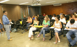 Habitação realiza capacitação sobre programa Cheque Moradia
