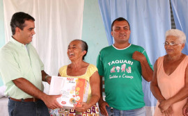 Secretário representa primeira-dama em evento no Taquari