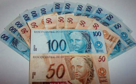 Governo antecipa metade do 13º salário de servidores