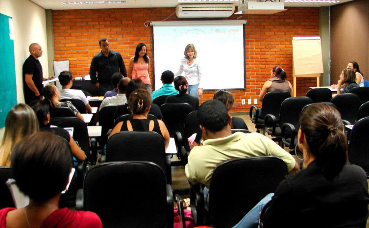 As reuniões ocorreram nos dias 1, 2, 3, 4 e 11 de março, no auditório da Sehab