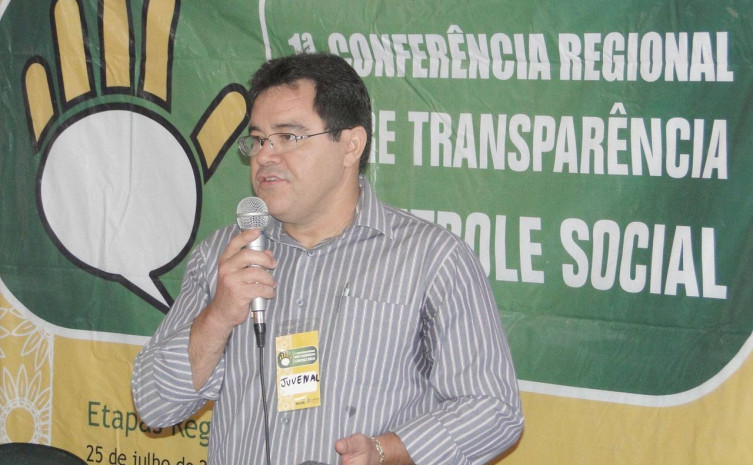 O representante da CGE falou sobre a transparência pública e o controle social, citando a liberdade de Informação, a Lei de Responsabilidade Fiscal, o PPA e a LOA