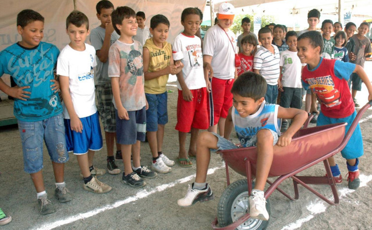 Os jovens participaram nesta quarta-feira, 9, do primeiro dia de atividades dos Jogos Rurais, realizados pela Sejuves na feira