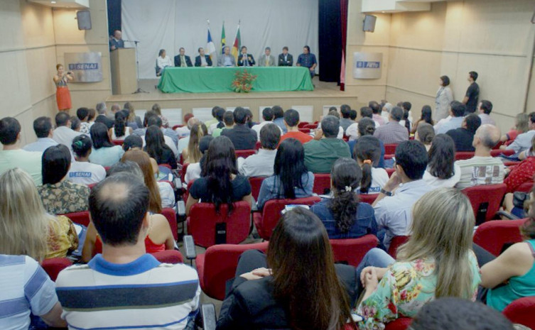 O público presente pode ter acesso a várias palestras e cases de sucesso à respeito de como exportar da melhor maneira, lembrando que isso é possível tanto para grandes quanto para pequenos empreendedores.