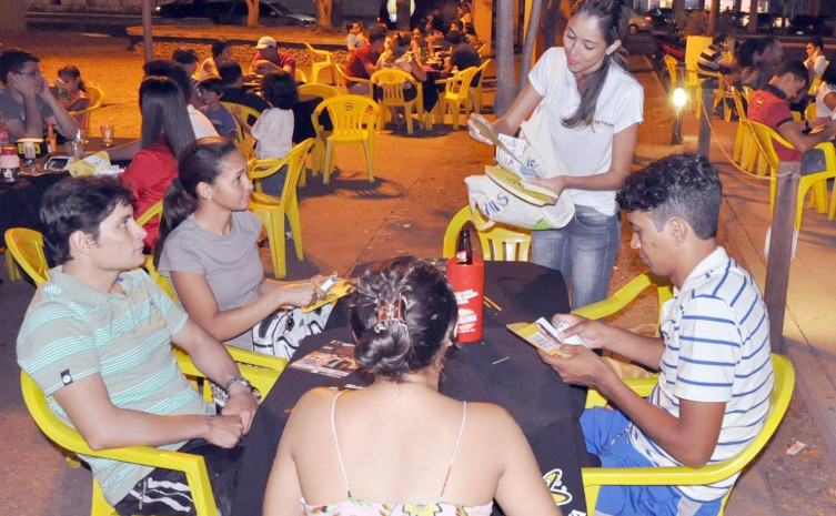 Bafômetro descartável leva condutores à reflexão nos bares da capital (2).jpg
