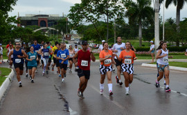 Atletas do Paraná e de Brasília vencem a Meia Maratona do TO