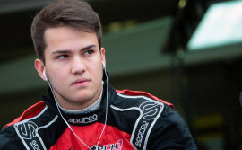 Com 18 anos, piloto tocantinense Felipe Fraga é o vencedor mais jovem na história da Stock Car