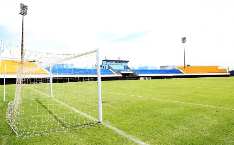 Além de outros serviços, estádios receberam reformas na parte hidráulica e elétrica e gramados receberam cortes especiais e adubagens