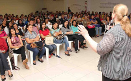 Educadores participam de programa estadual de capacitação do Detran Educando para a Vida