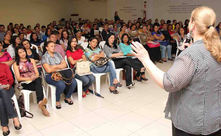 As capacitações são focadas no preparo dos educadores para lidar com a educação para o trânsito