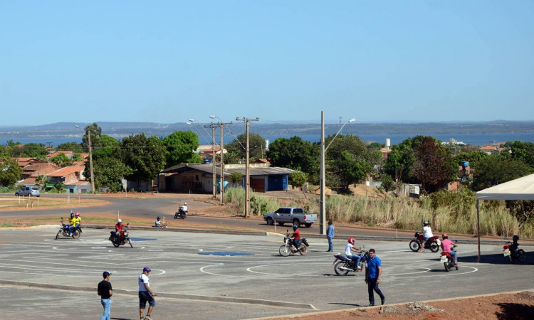 A estrutura está montada na lateral do órgão, a cerca de 200 metros da antiga pista