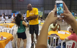 Atletas embaixadores dos Jogos Escolares da Juventude inspiram jovens competidores estudantes