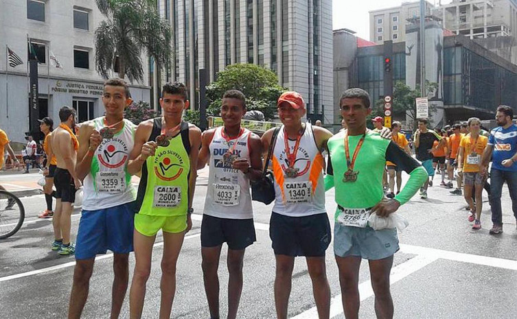 Felipe Augusto Pereira da Silva foi o campeão da categoria 18 a 19 anos da Corrida Internacional de São Silvestre, disputada no último dia 31 de dezembro, em São Paulo