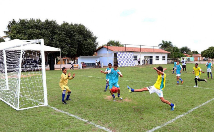 Com o projeto Segundo Tempo Padrão, crianças têm a oportunidade de socialização por meio do esporte