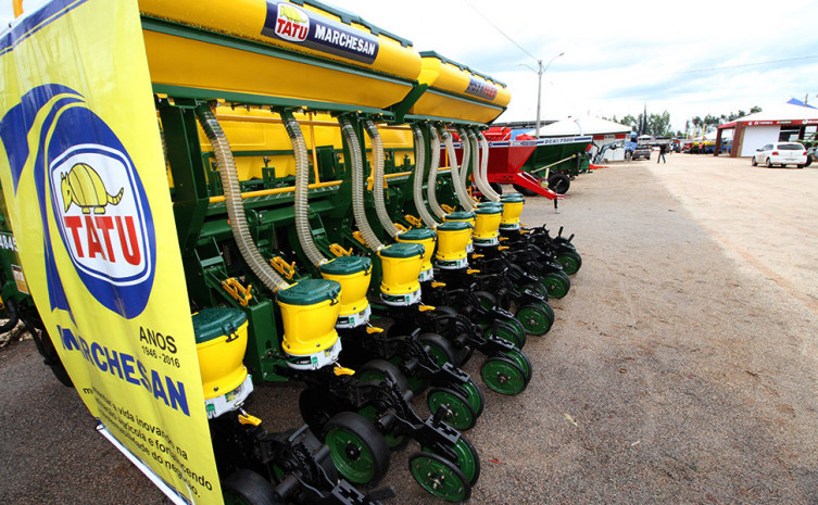 Maquinário agrícola e diversos outros produtos do mundo do agronegócio poderão ser conferidos na Agrotins 2016