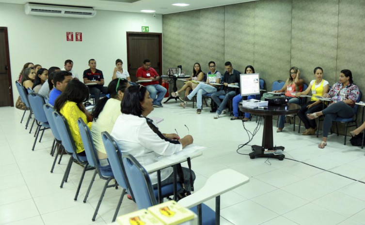 Qualquer profissional maior de 18 anos, cadastrado no Sine, pode participar