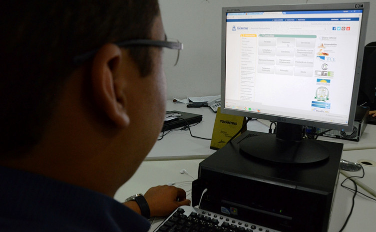 Foram avaliados portais de 5.567 municípios, 26 estados e o Distrito Federal