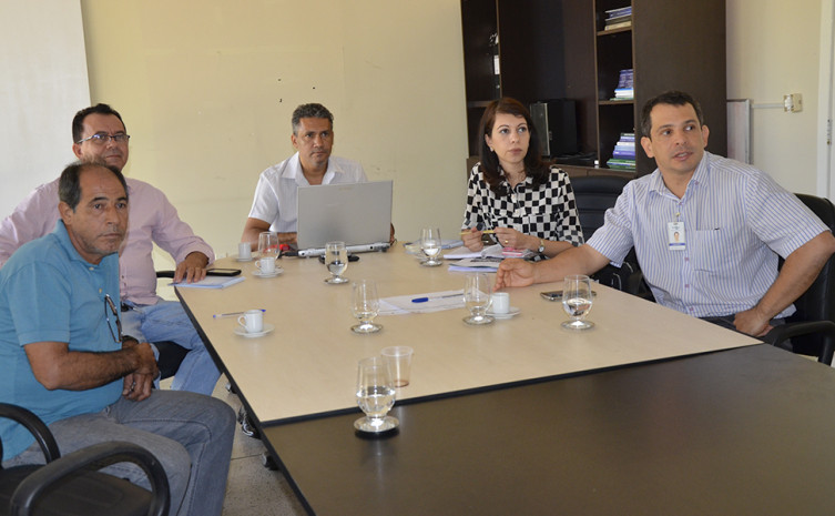 Grupo de trabalho realizou reunião para discutir a revitalização da casa de farinha de Figueirópolis