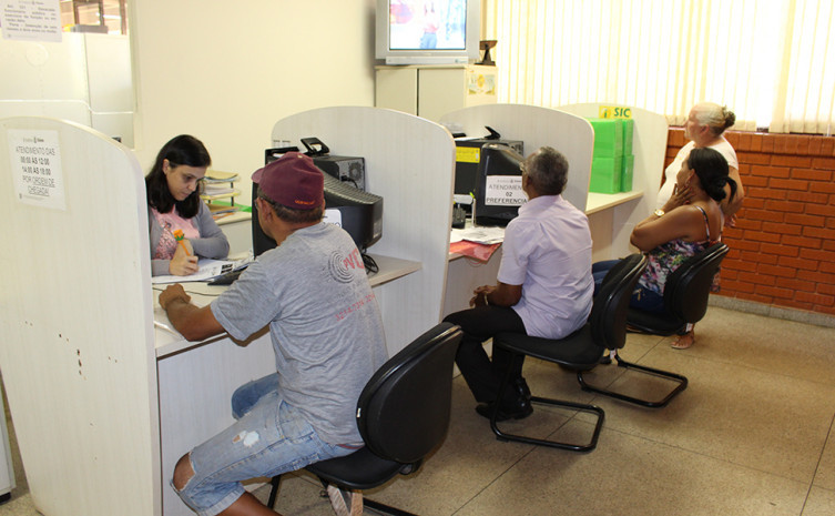 O recadastramento está sendo realizado no setor de atendimento da TerraPalmas, em horário comercial