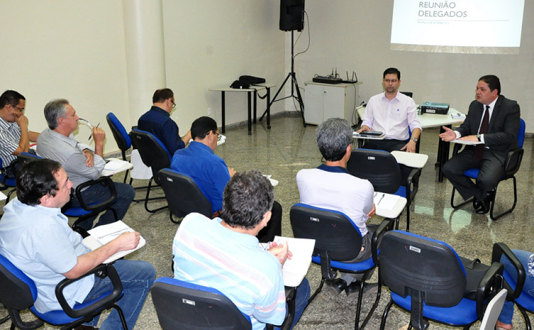 Reunião ocorreu na manhã desta quinta- feira,15