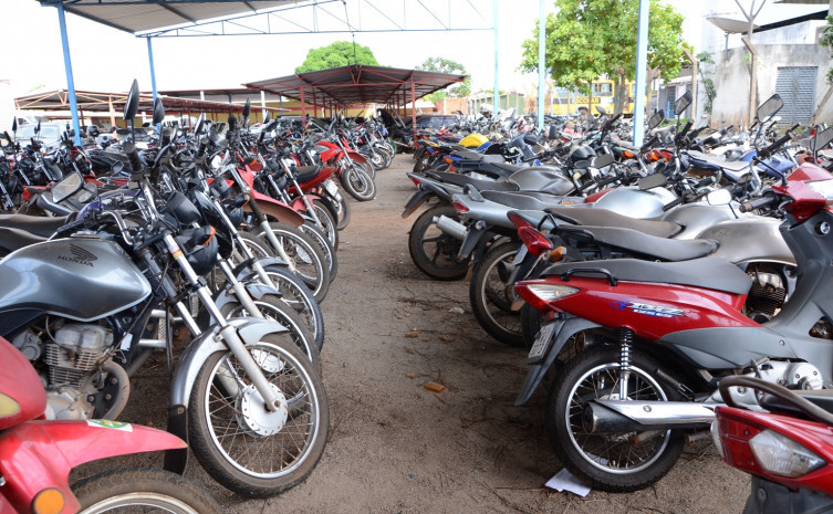 Leilão de carros e motos deverá acontecer em novembro