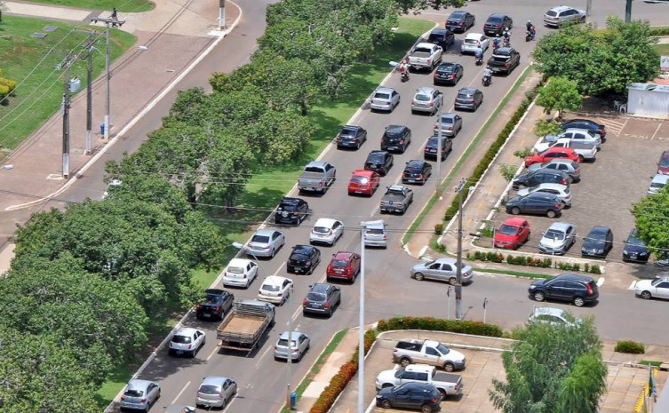 A frota atual de veículos do Estado do Tocantins é de 546.214 mil. A cidade com maior frota é Palmas, com 170 mil veículos