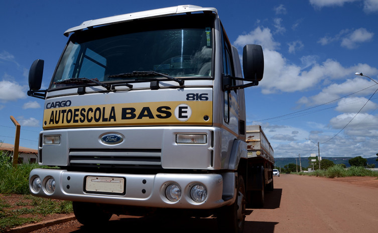 Provas práticas de direção veicular serão feitas em duas etapas