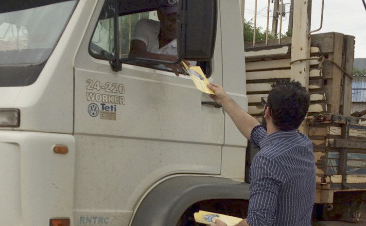 Mais de duas mil pessoas já foram conscientizadas sobre formas de aproveitar o período carnavalesco com segurança e consciência