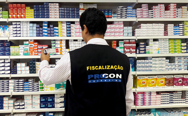 Técnicos do Procon pesquisaram 40 medicamentos, sendo 20 de referência (marca) e 20 genéricos