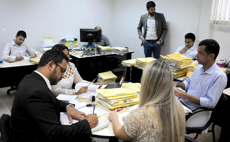 Objetivo do mutirão interno de regularização fundiária é dar celeridade aos processos e agilizar a emissão do documento em todo o Estado