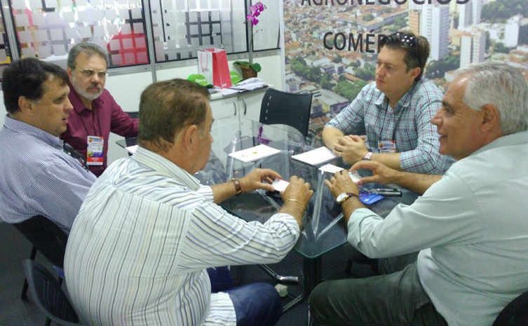 Presidente da Associação Comercial e Industrial de Ribeirão Preto (Acirp), Dorival Balbino também recebeu, em reunião, a equipe do Tocantins