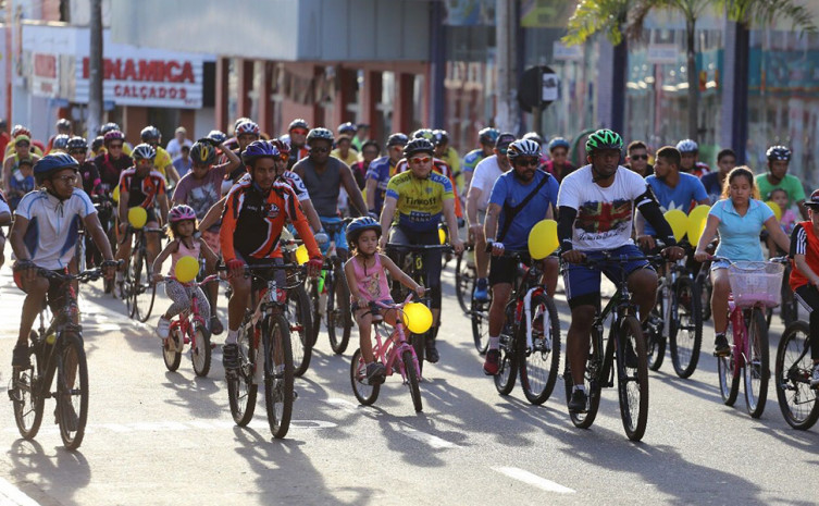 Entre as ações realizadas estão caminhadas e passeios ciclísticos para alertar quanto a necessidade de mais atenção e respeito no trânsito