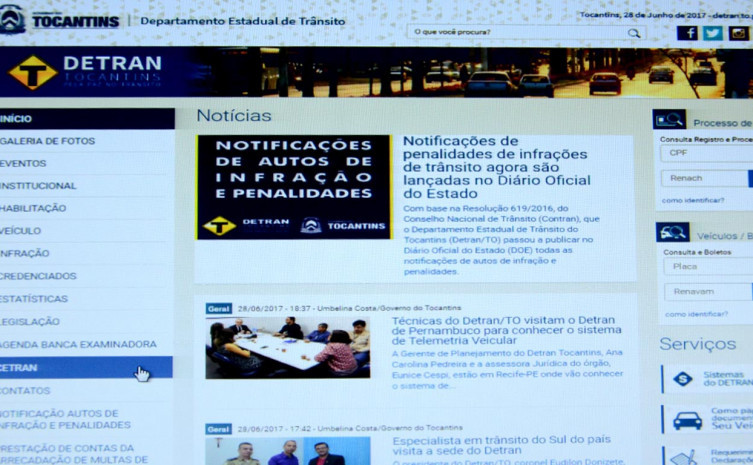 Em cada acesso, pelo menos três páginas referentes aos serviços são visitadas pelos contribuintes