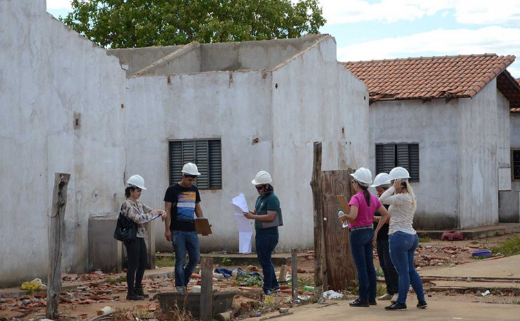 Relatório com as informações sobre a situação das casas será entregue pelos técnicos da Sehab em um prazo de 15 dias