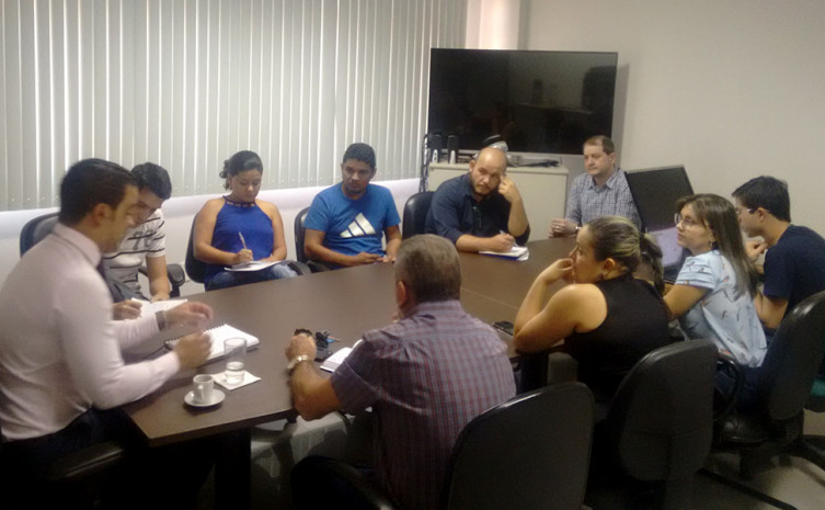 Intenção é formalizar um acordo de cooperação técnica para realizar a regularização fundiária nas áreas de 884 famílias de quebradeiras de coco, na região do Bico do Papagaio