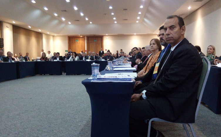 Fazem parte da pauta de discussões a implantação dos simuladores de direção veicular; o compartilhamento de imagens coletadas para CNHs entre os Detrans e o Código de Trânsito Brasileiro