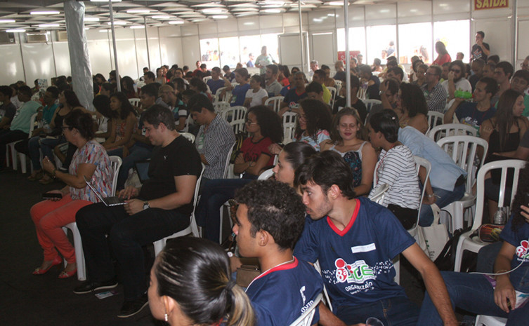 Evento prossegue até o próximo dia 27, no Campus I do Centro Universitário Unirg