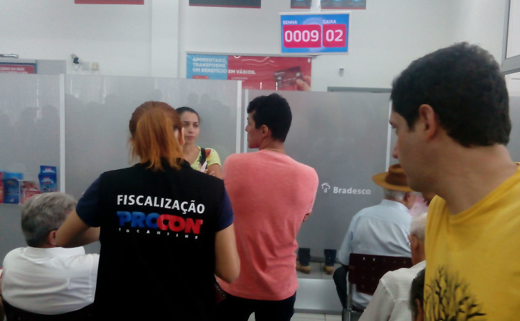 Procon Fiscaliza bancos no Tocantins