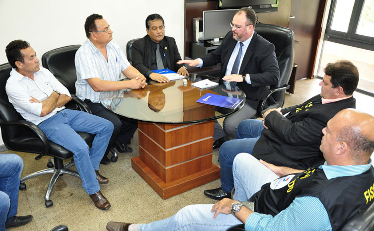 a Fazenda e Planejamento,  Sandro Henrique Armando