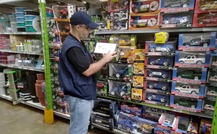 A ação  teve inicio nesta segunda-feira, 10.  Serão visitados cerca de 20 estabelecimentos comerciais