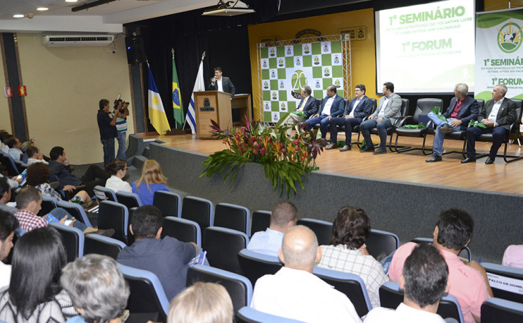 Ações foram realizadas durante o Seminário do Plano Estratégico do Tocantins Livre de Febre Aftosa sem Vacinação e Fórum de Pecuária Sustentável do Tocantins no auditório do Palácio Araguaia, em Palmas