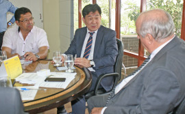 Empresários buscam apoio para implantação de fábrica de placas solares no estado