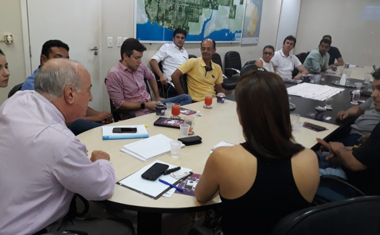 Reunião com os expositores tratou dos últimos detalhes para participação no evento