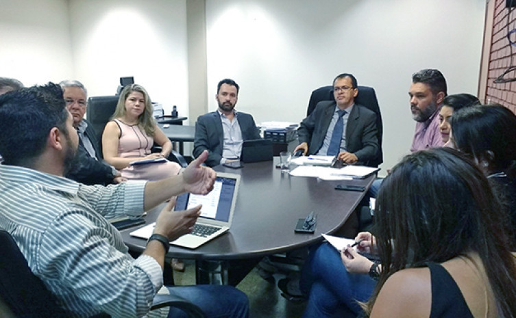 Gestores da ATI e CGE abordam em reunião melhorias para a administração pública - Valdenice Rodrigues/ Governo do Tocantins