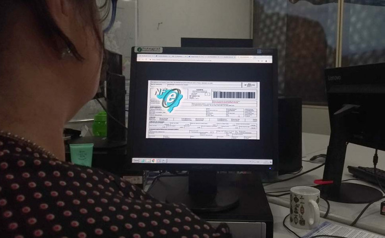 Antes das ações executadas nos índices de banco de dados, o acesso a três mil documentos demorava em média em meia hora