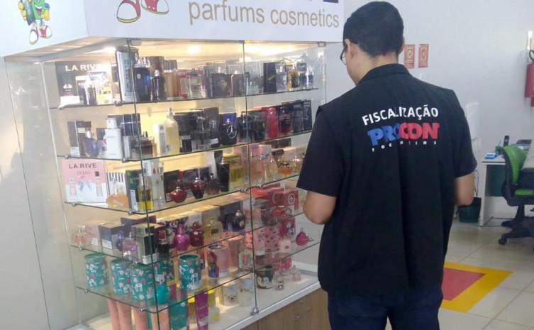 Ao todo, foram consultados preços de 51 produtos e perfumes estiveram entre os itens pesquisados