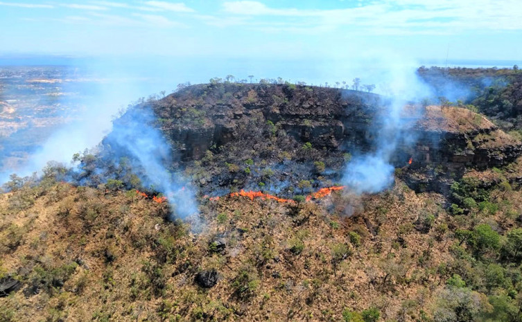 Atuação de brigadas em conjunto cooperaram para o combate do fogo na Serra do Lajeado
