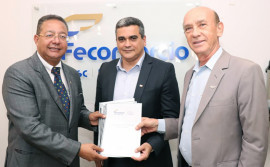 Adetuc recebe pesquisa realizada pela Fecomércio durante temporada de praia
