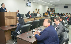 Secad apresenta panorama do Plansaúde aos deputados estaduais