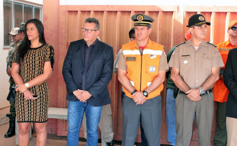 Coronel Leandro (colete) destacou a participação de parceiros na Força Tarefa de Fiscalização
