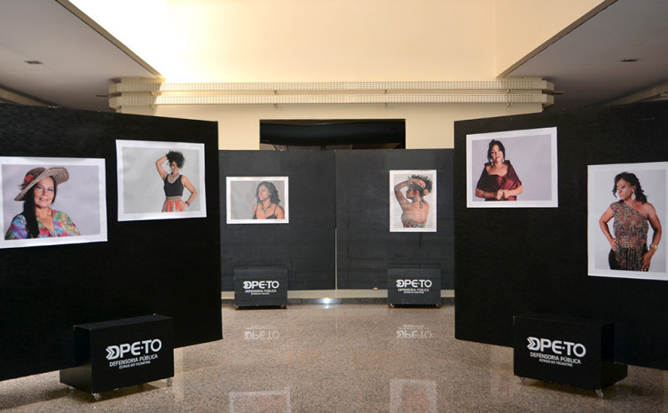 Fotos da Exposição “Desatando Nós”, na sede do Igeprev-TO em Palmas. Autoria: Morgana Taíse 